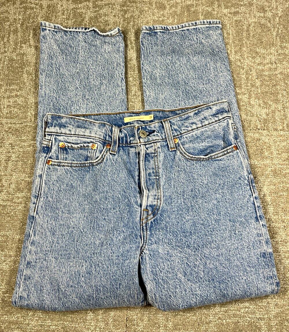 Levi's Wedgie Straight Womens High Rise Light Wash Blue Jean Size 29